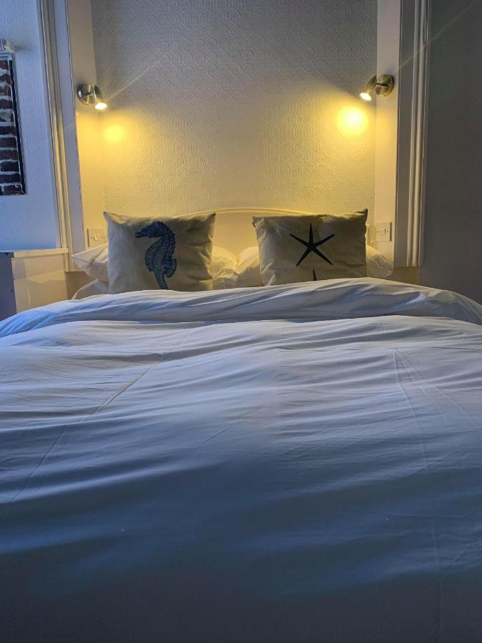 Ye Olde White Harte Hotel Burnham-on-Crouch Екстер'єр фото